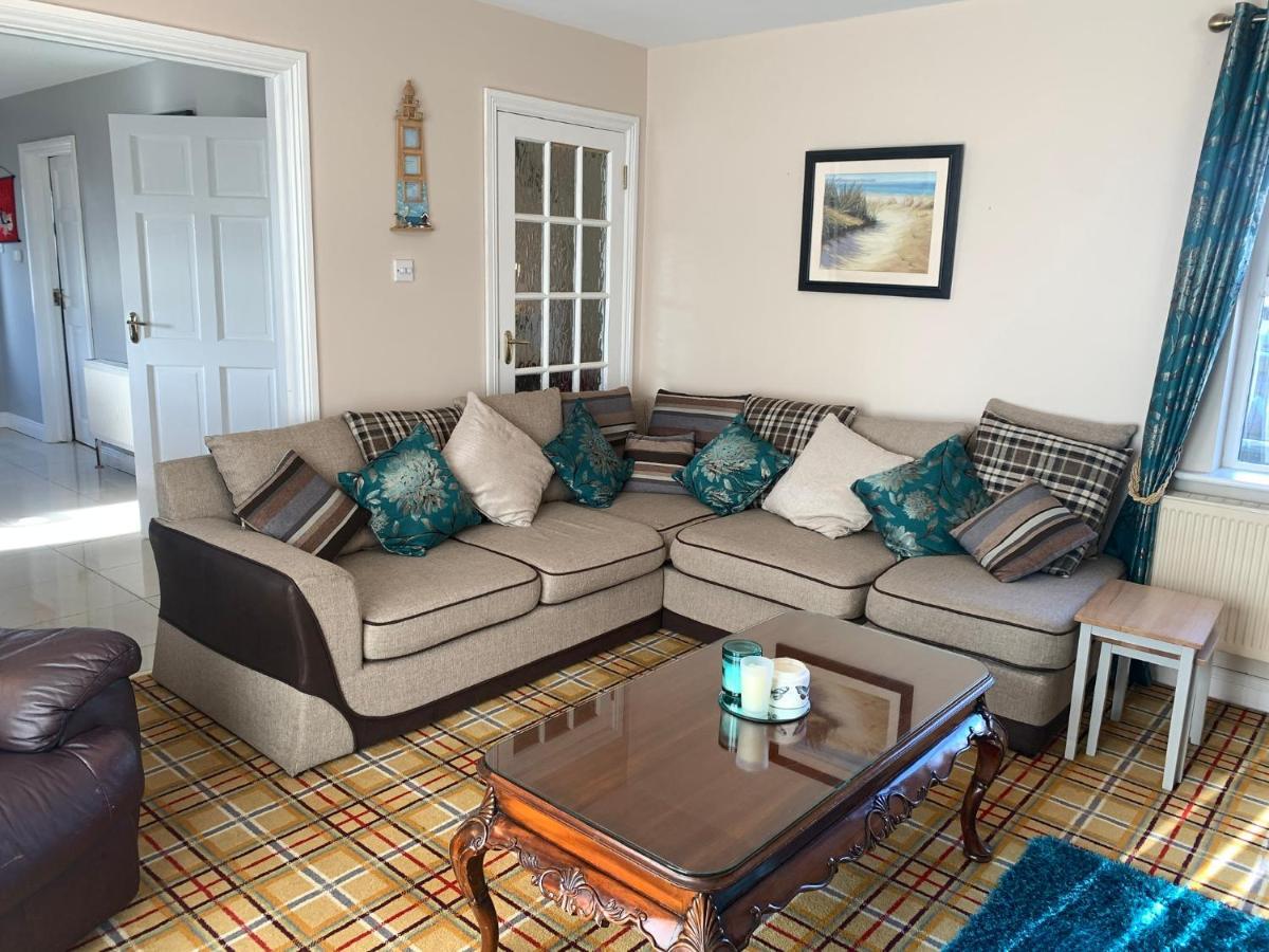 Seascape On The Edge Of Town: 4 Beds All Ensuite. Belmullet Buitenkant foto