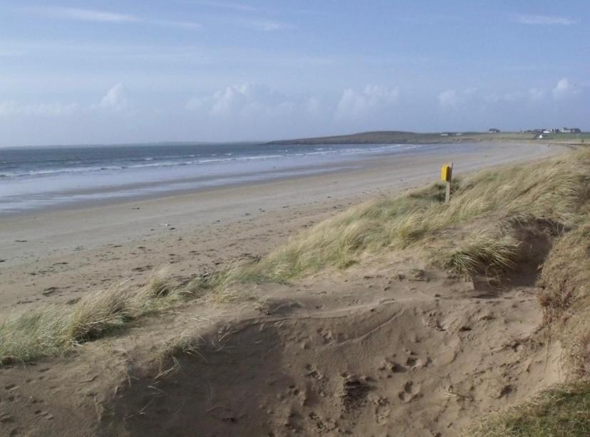 Seascape On The Edge Of Town: 4 Beds All Ensuite. Belmullet Buitenkant foto
